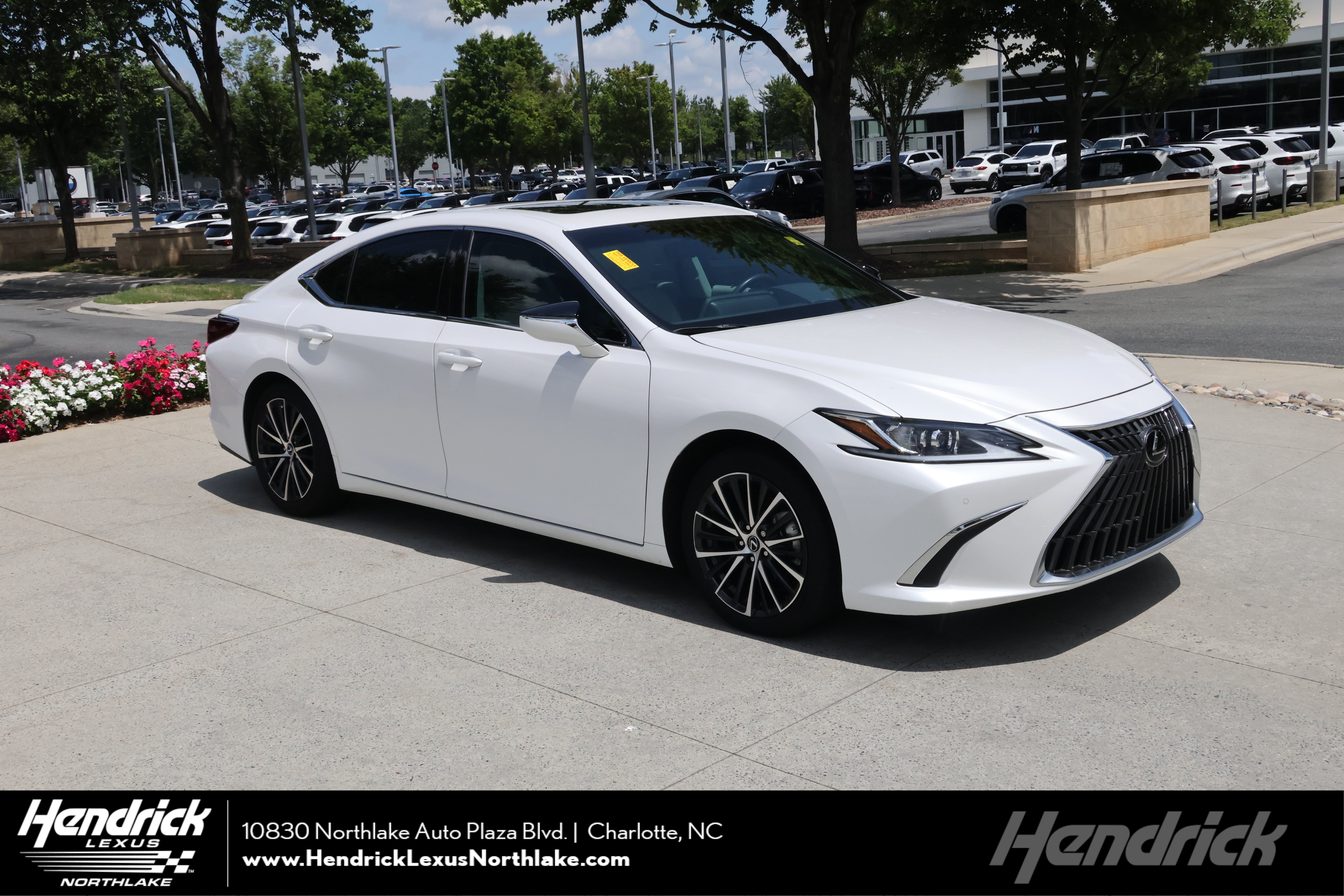 Used 2024 Lexus ES 350 w/ Premium Package