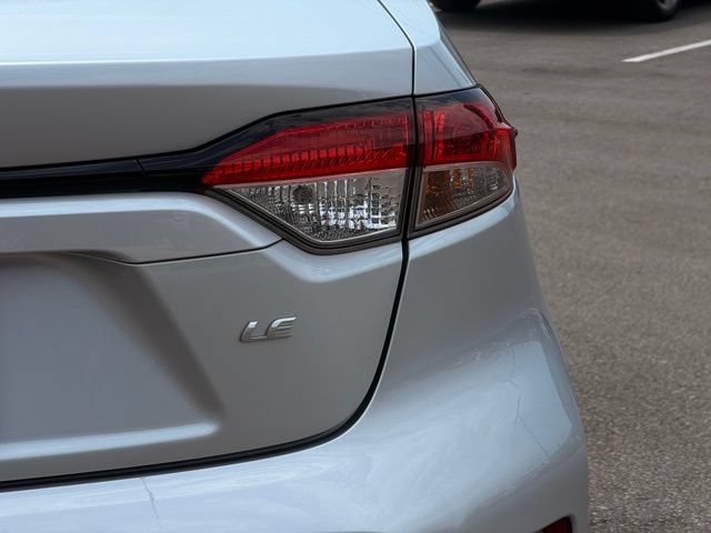 Used 2024 Toyota Corolla LE FWD image 11