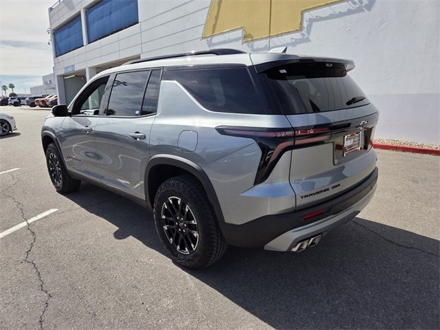 Used 2026 Chevrolet Traverse Z71 w/ Driver Confidence Package image 4