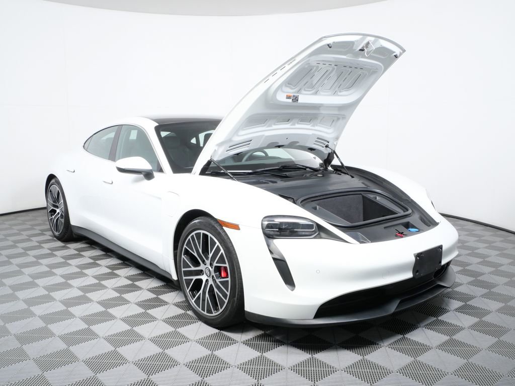 Certified 2022 Porsche Taycan 4S image 30