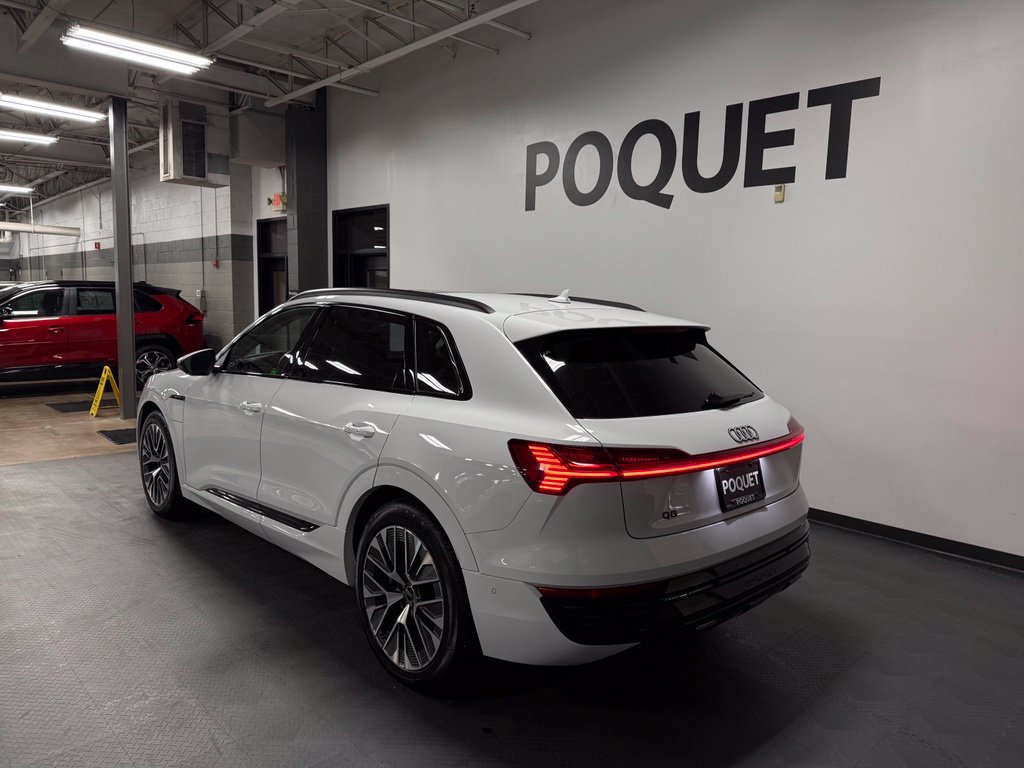 Used 2024 Audi Q8 e-tron Prestige w/ Prestige Package AWD/4WD image 6