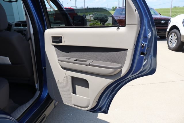Used 2009 Ford Escape XLT FWD image 27