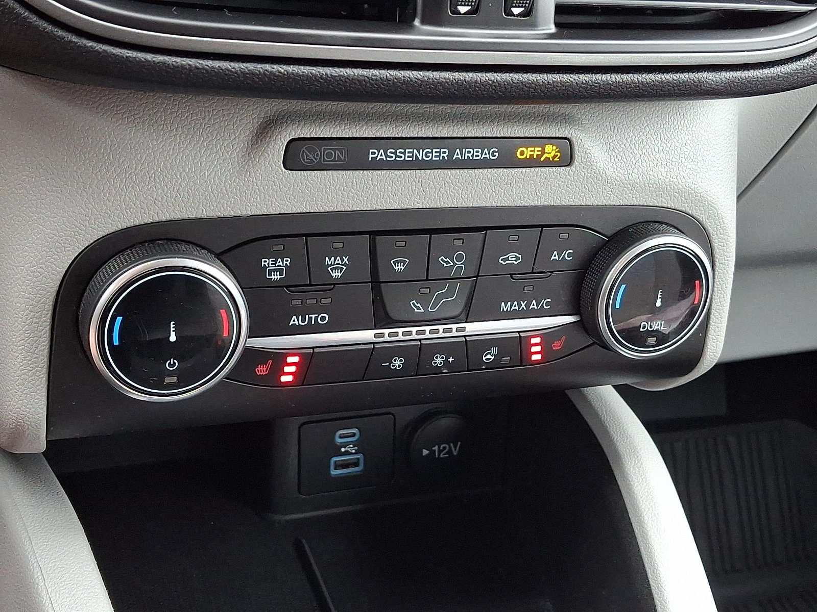 Certified 2023 Ford Escape Active AWD/4WD image 22