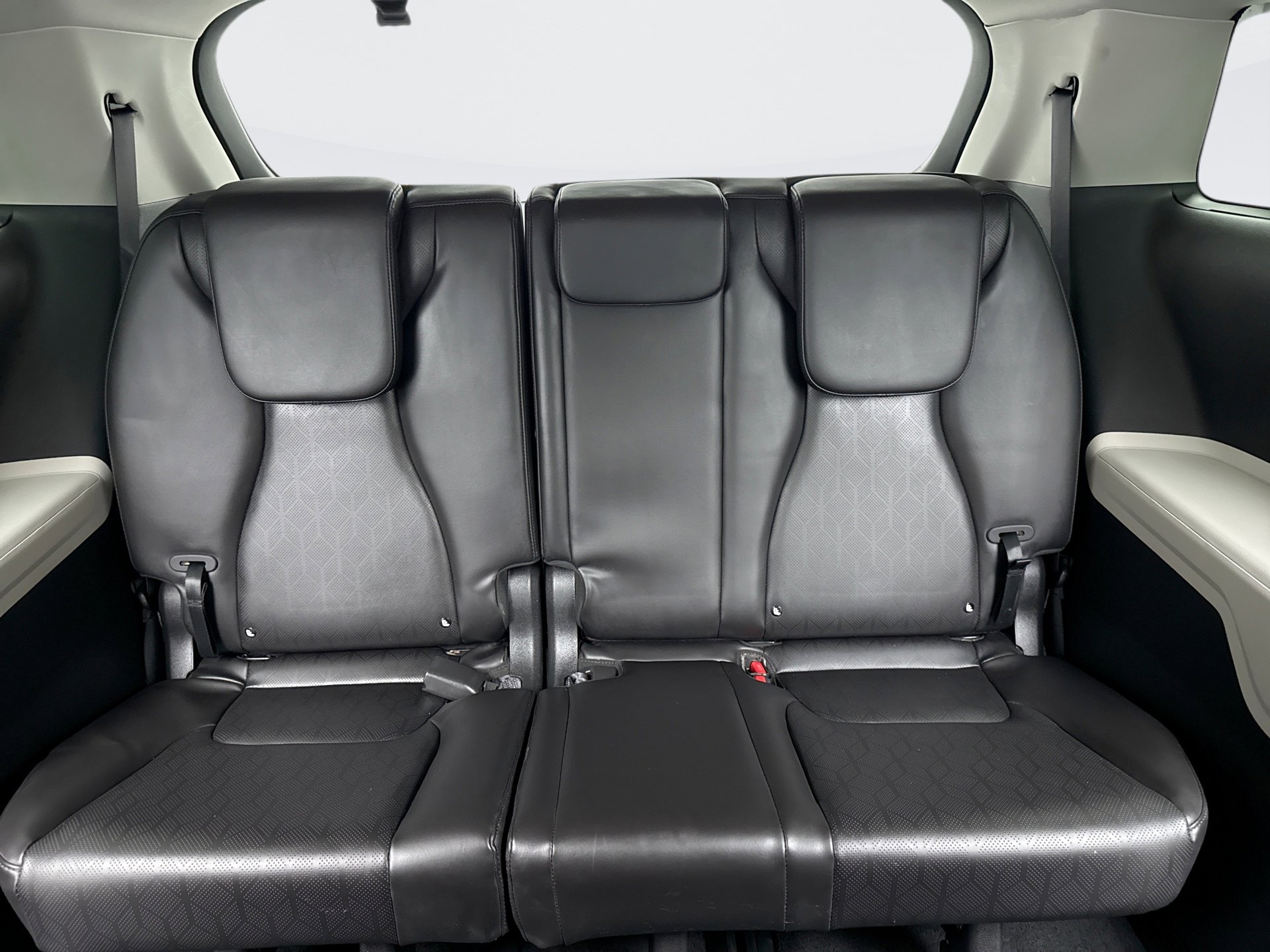 Used 2022 Kia Carnival SX image 21