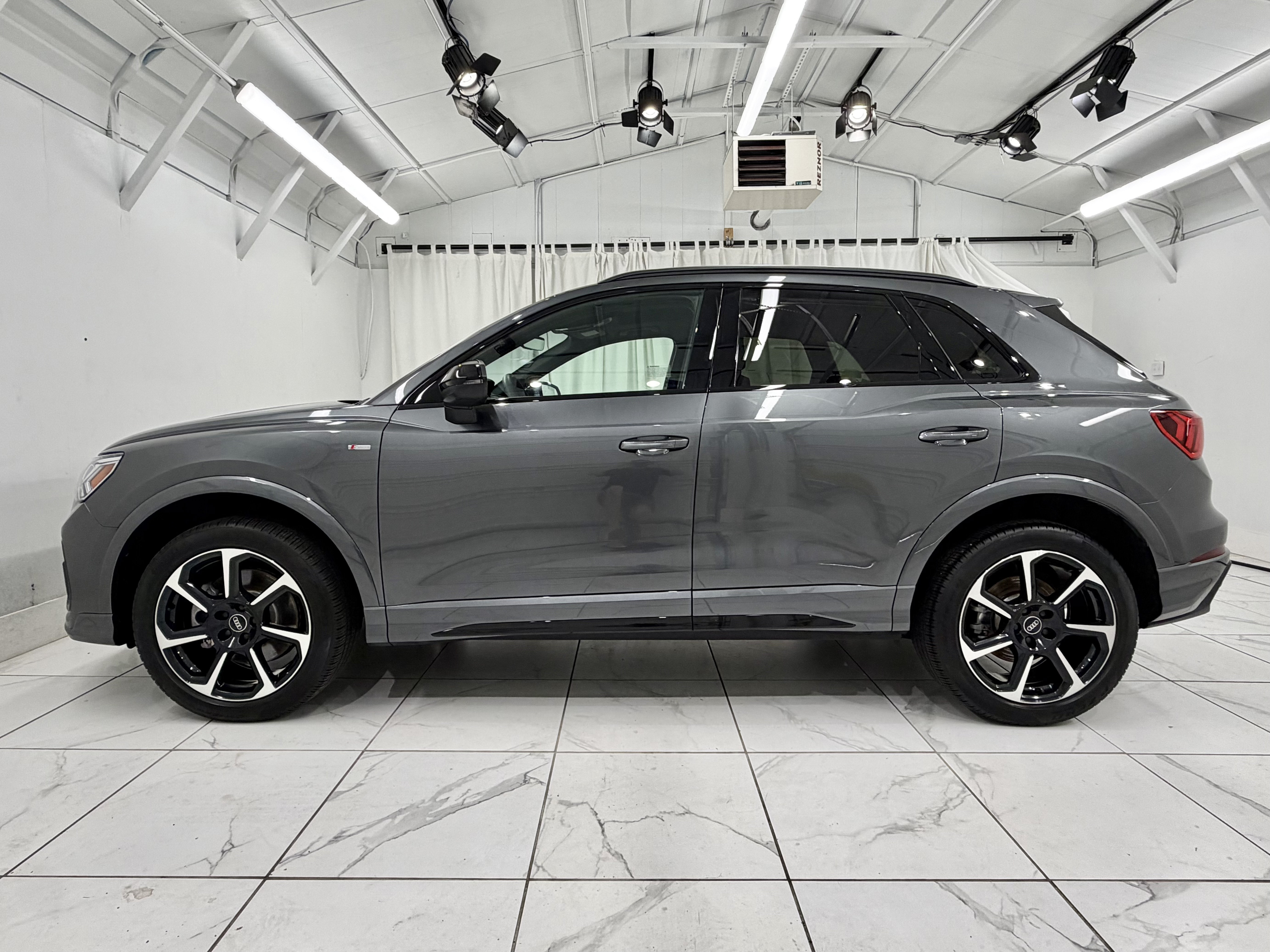 Used 2025 Audi Q3 2.0T Premium Plus AWD/4WD image 15