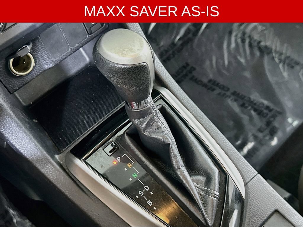 Used 2015 Toyota Corolla LE FWD image 29