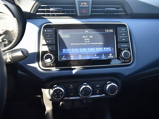 New 2025 Nissan Versa SV w/ Trunk Package FWD image 16