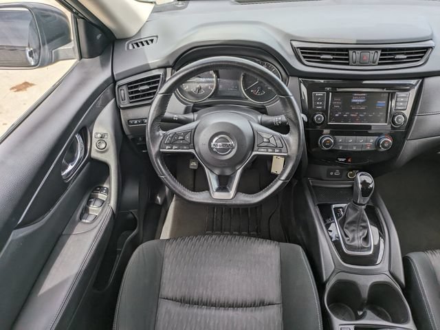 Used 2020 Nissan Rogue S w/ Special Edition Package FWD image 16
