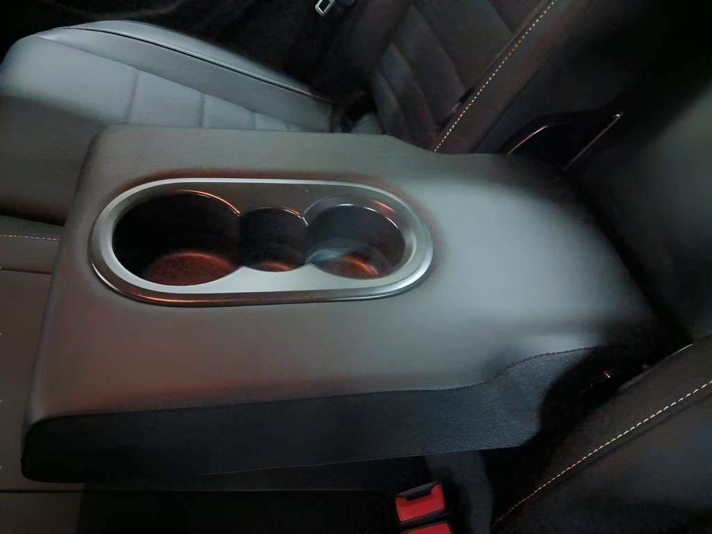 Used 2024 Volkswagen Jetta SE FWD image 19