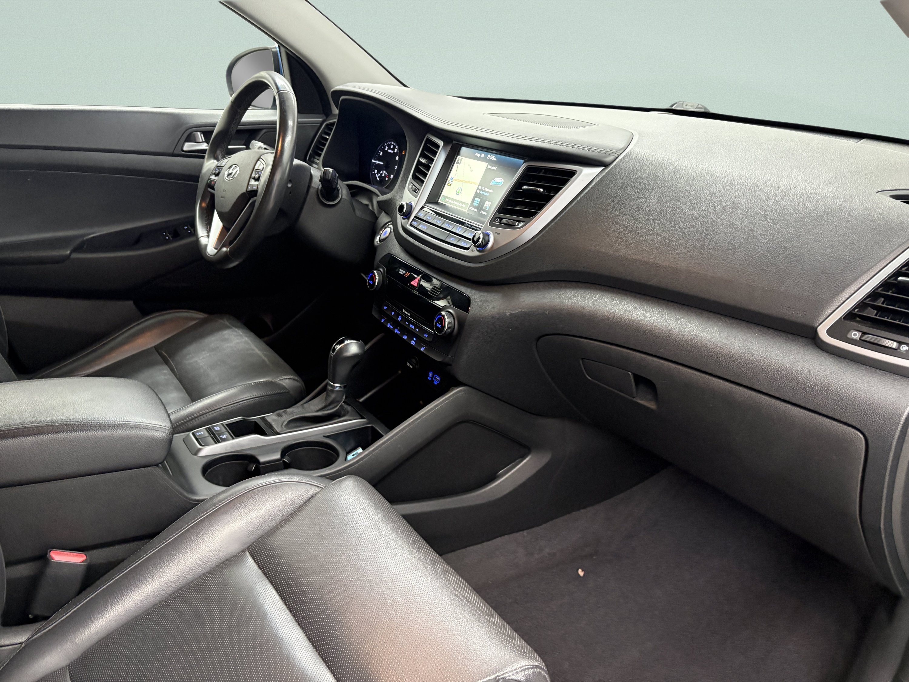 Used 2016 Hyundai Tucson Limited AWD/4WD image 22