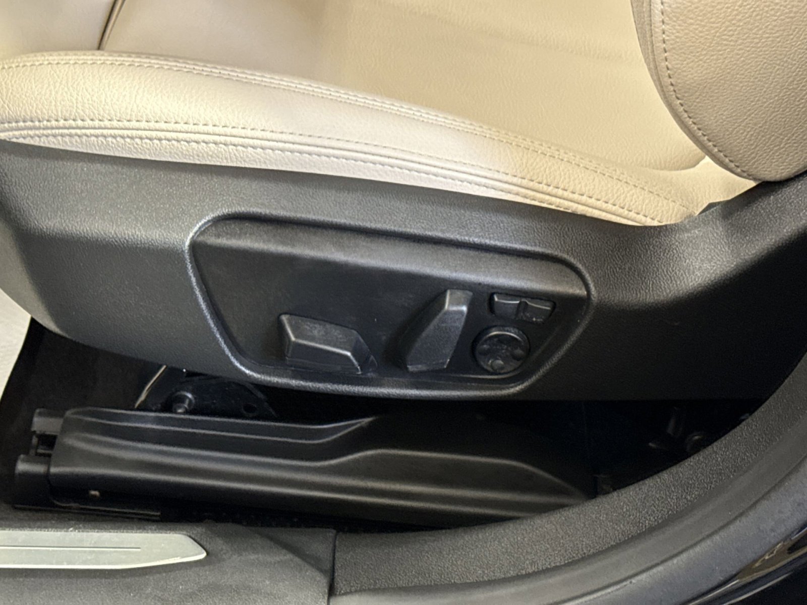 Used 2022 BMW 228i xDrive Gran Coupe image 14