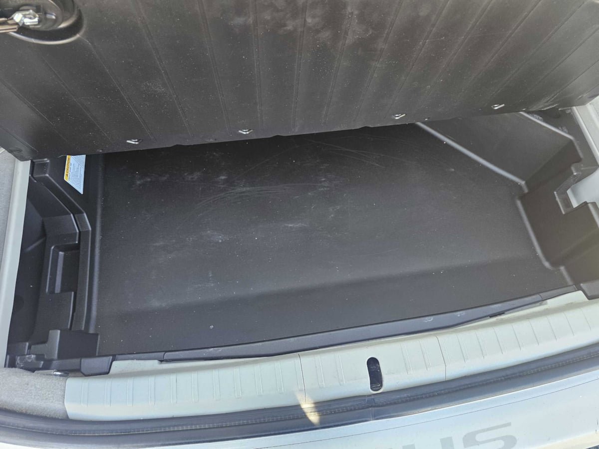Used 2015 Toyota Prius Two FWD image 28