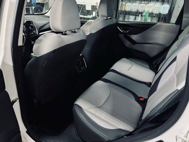 Used 2022 Subaru Forester Premium image 20