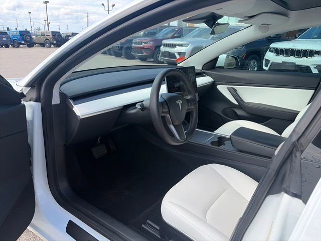 Used 2021 Tesla Model 3 Long Range image 21