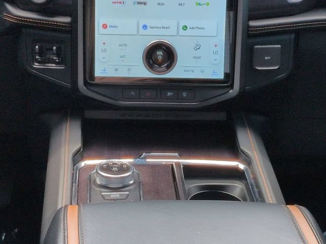 Certified 2022 Ford Expedition Platinum RWD image 19