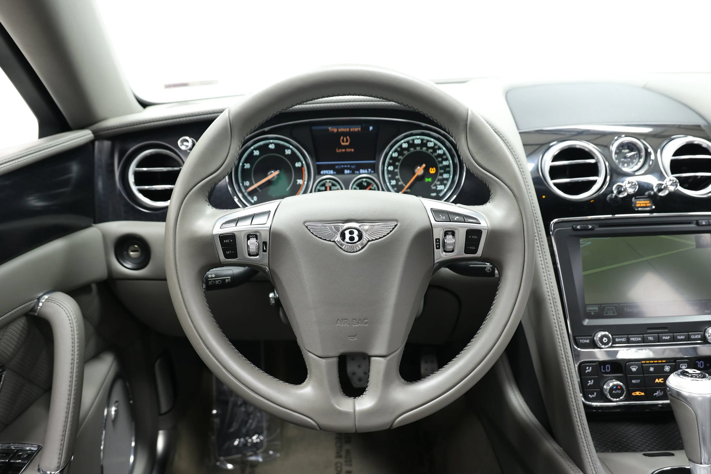 Used 2018 Bentley Flying Spur S W12 AWD/4WD image 26