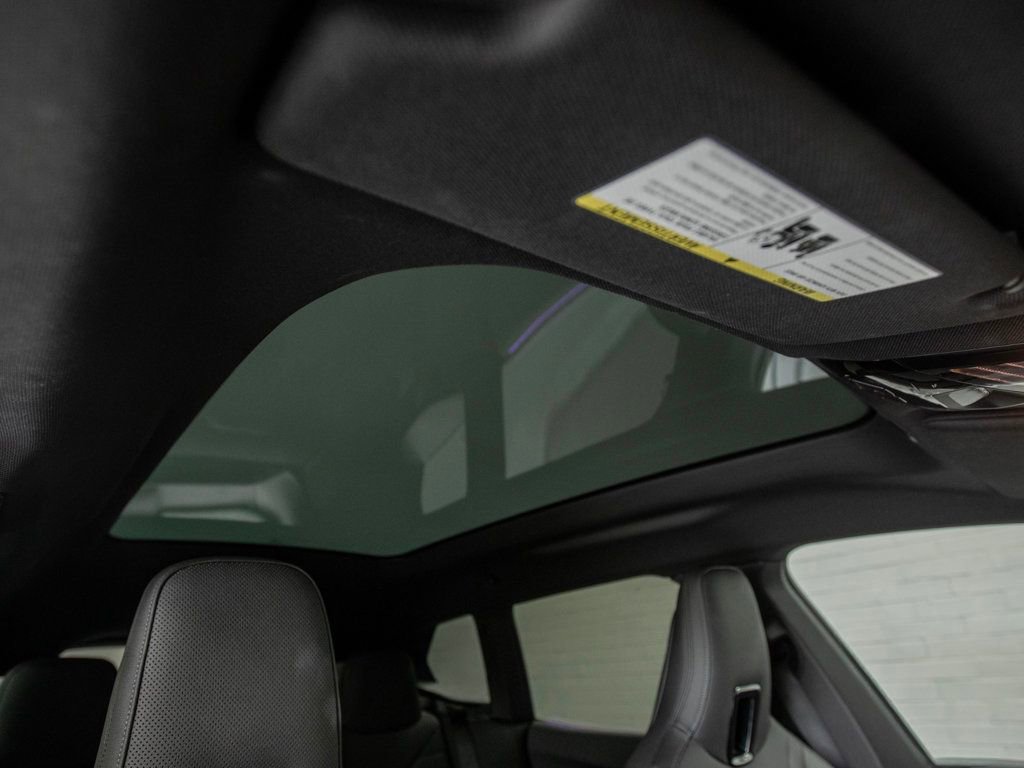 Used 2023 BMW iX xDrive50 w/ Premium Package image 24