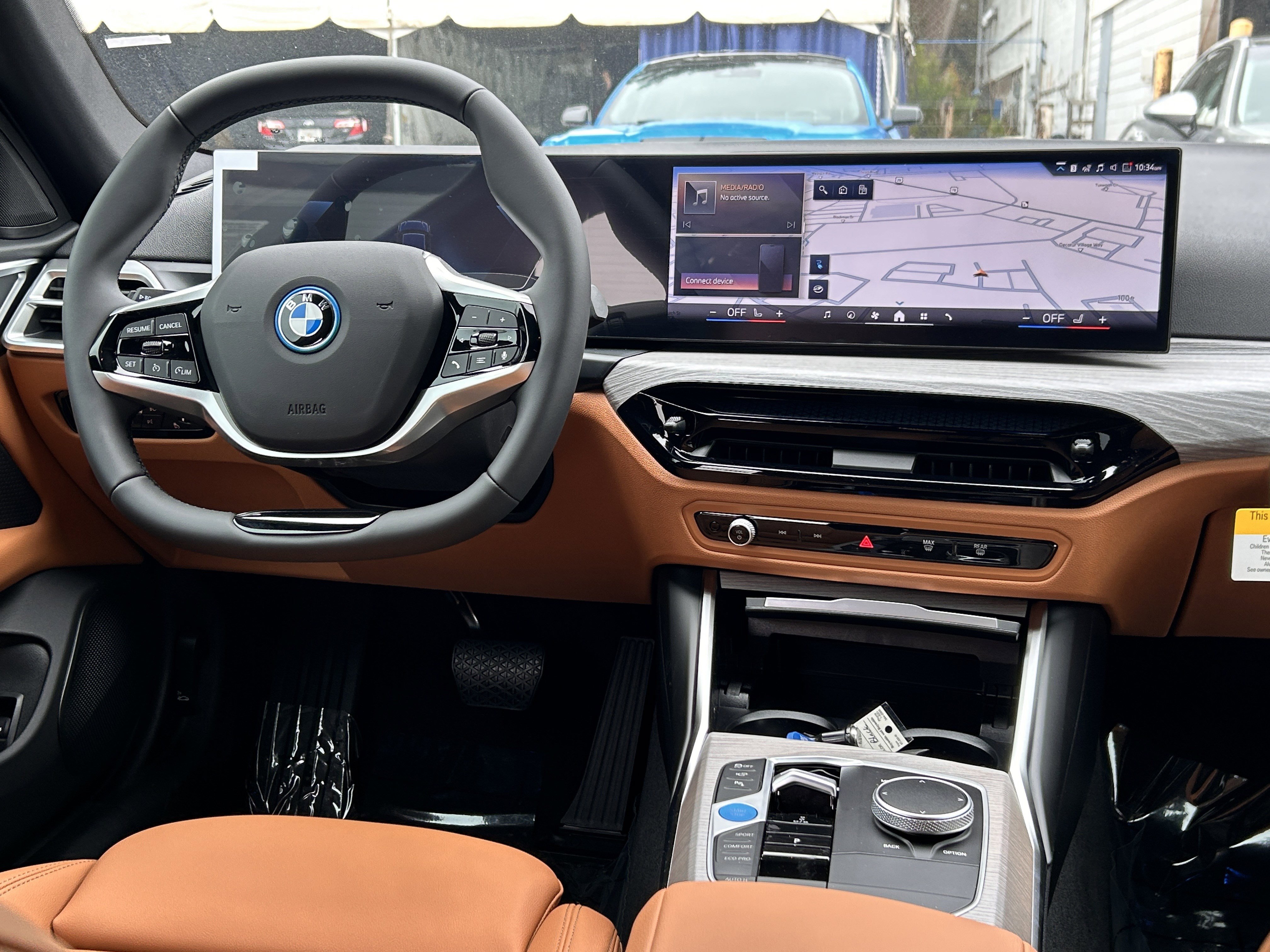 Used 2026 BMW i4 eDrive40 w/ Parking Assistance Package image 9