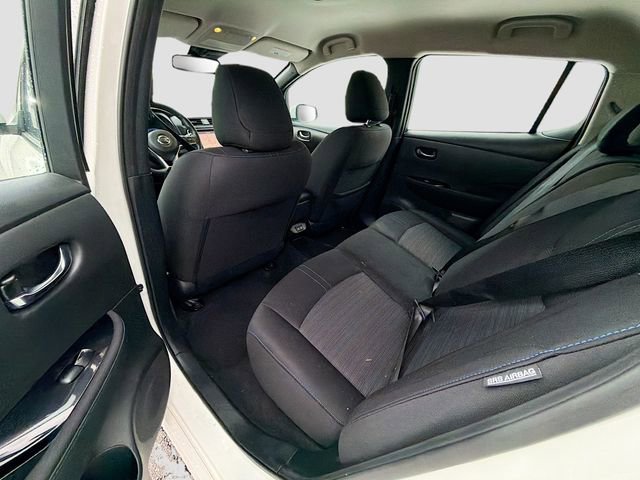 Used 2020 Nissan Leaf SV w/ SV Technology Package image 21