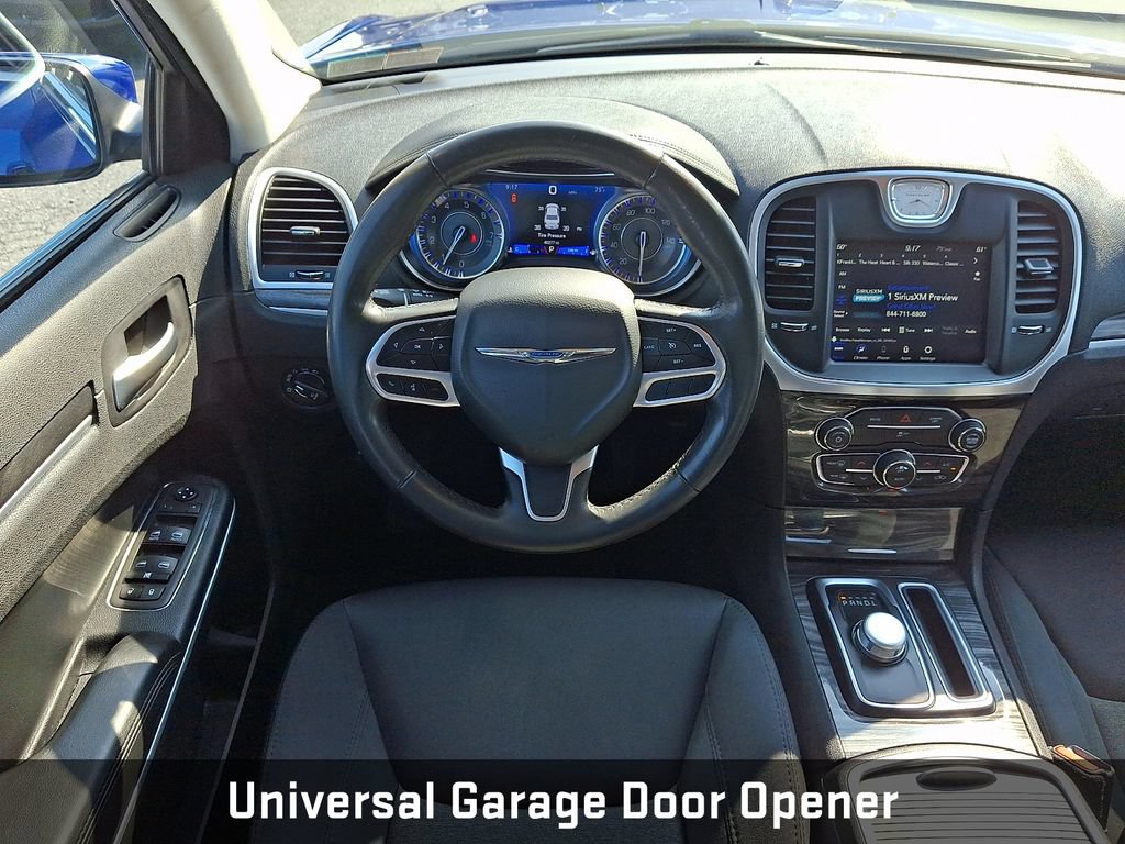 Used 2021 Chrysler 300 Touring w/ Driver Convenience Group RWD image 14