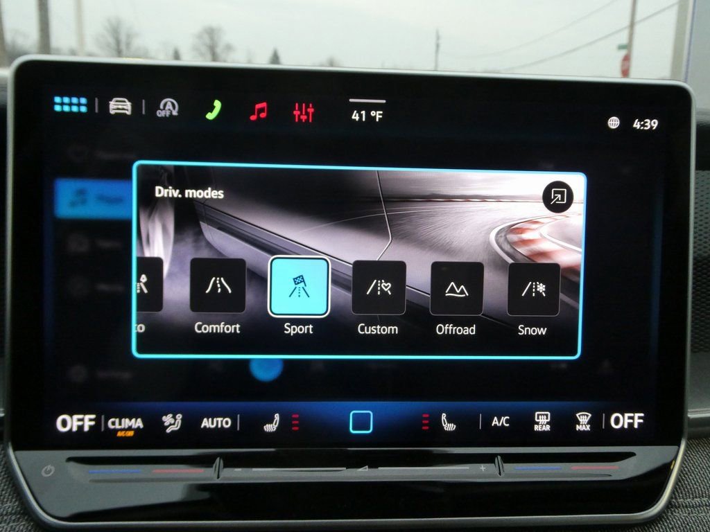 New 2026 Volkswagen Tiguan S AWD/4WD image 27