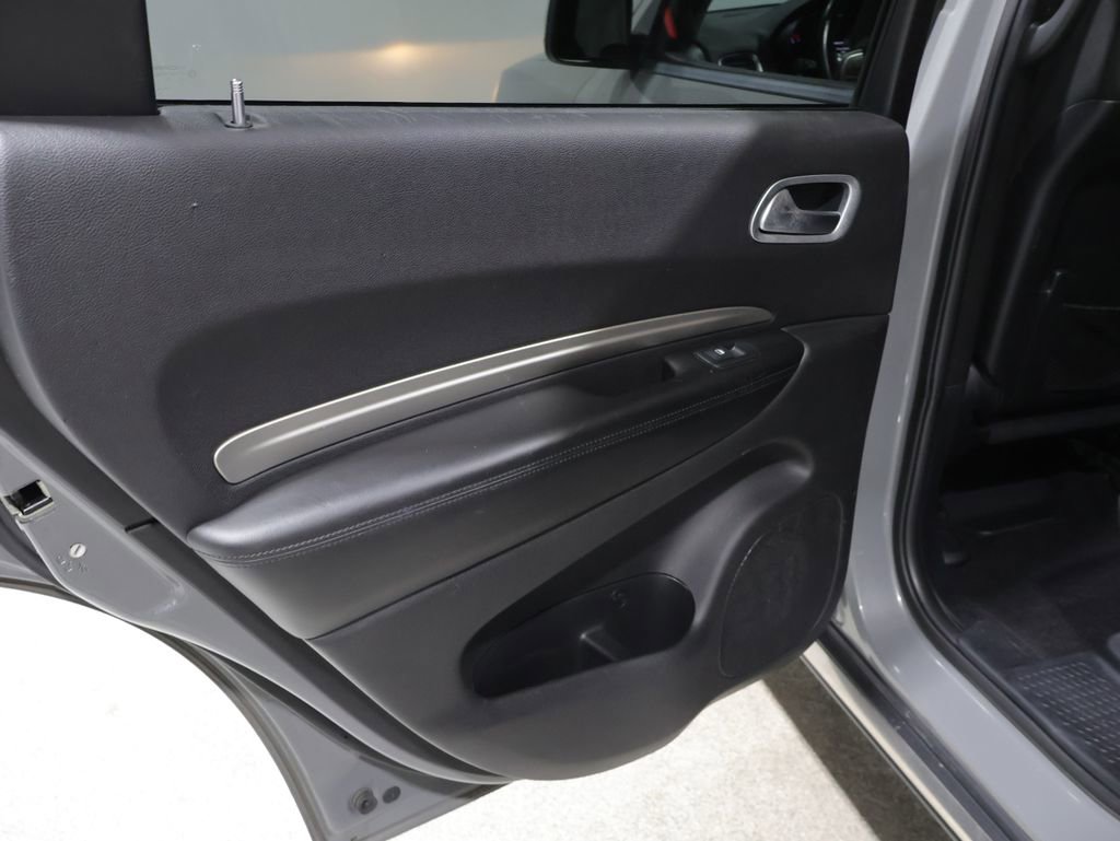 Used 2020 Dodge Durango SXT AWD/4WD image 16