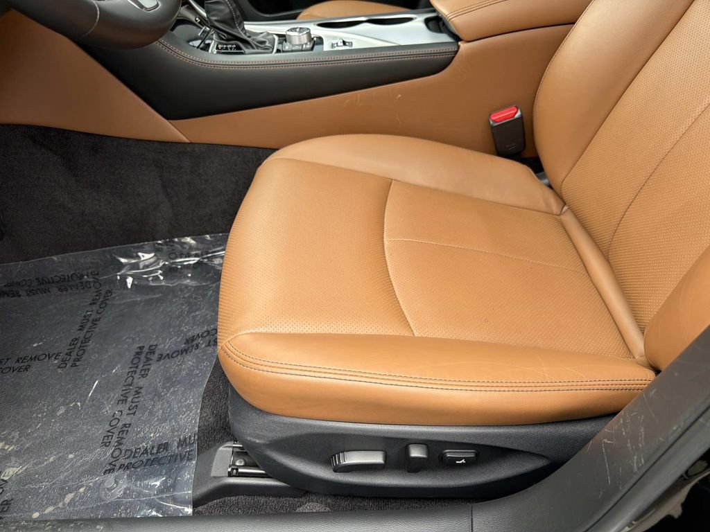 Certified 2023 INFINITI Q50 Luxe w/ Cargo Package RWD image 18