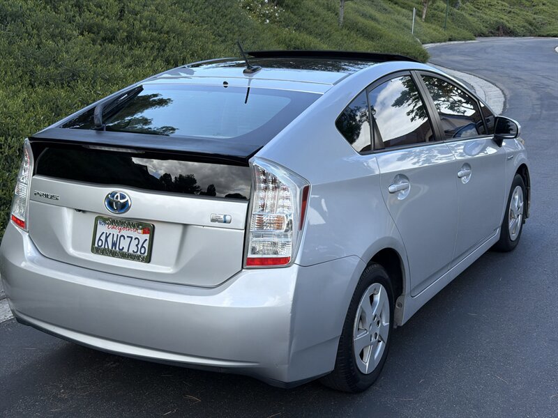 Used 2010 Toyota Prius Five FWD image 6