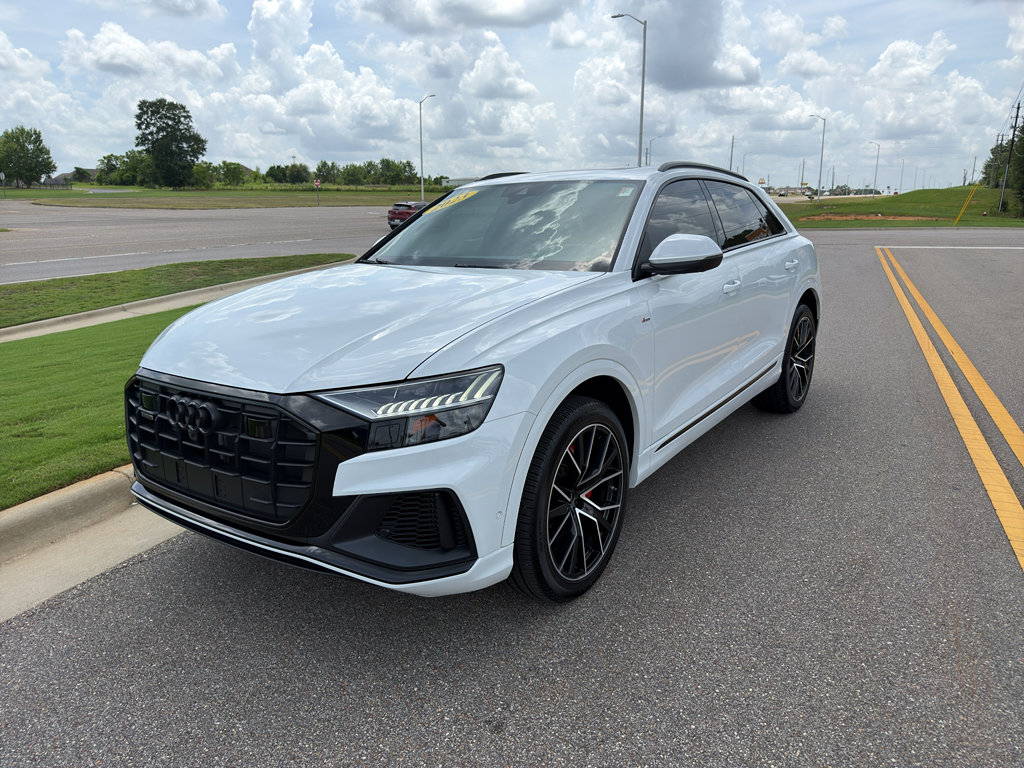 Used 2023 Audi Q8 Premium Plus AWD/4WD image 13
