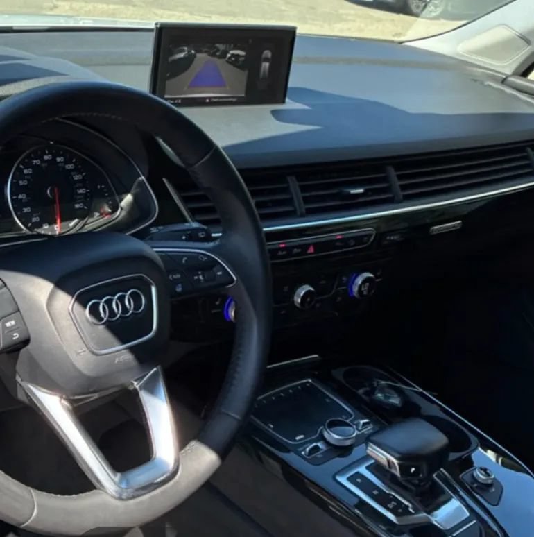 Used 2018 Audi Q7 3.0T Premium Plus AWD/4WD image 19