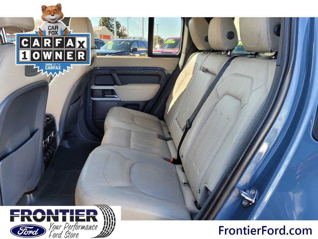 Used 2022 Land Rover Defender 110 SE image 11