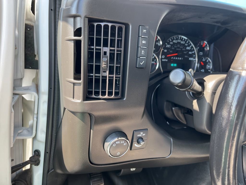 Used 2023 Chevrolet Express 3500 w/ Power Convenience Package image 19