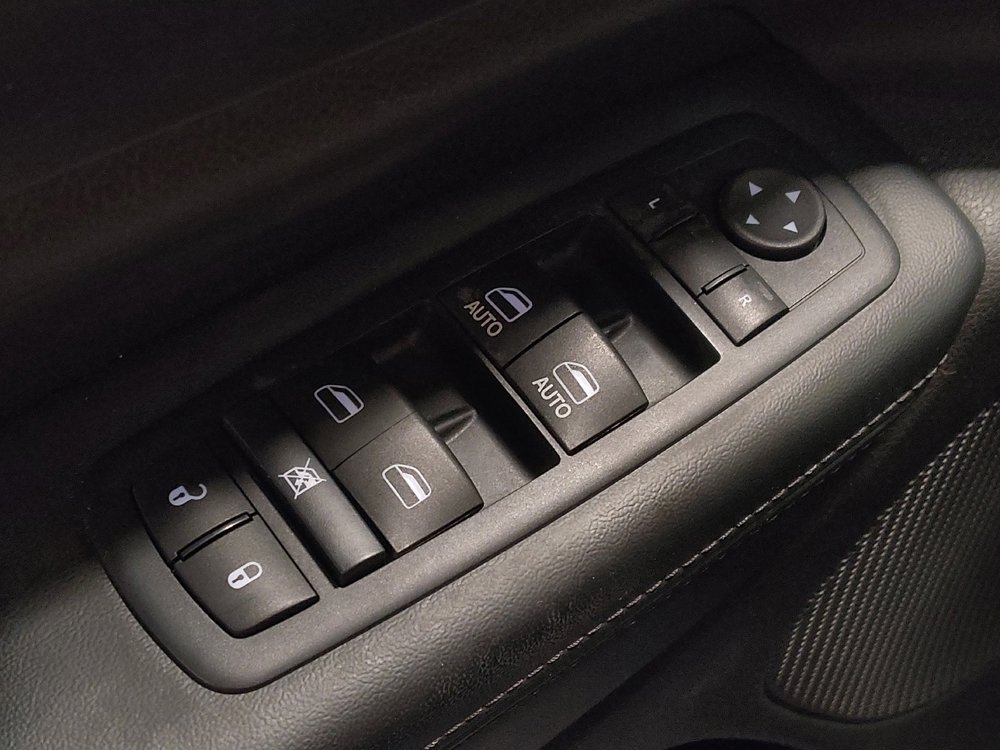 Used 2016 Jeep Grand Cherokee Laredo w/ Quick Order Package 23E image 27