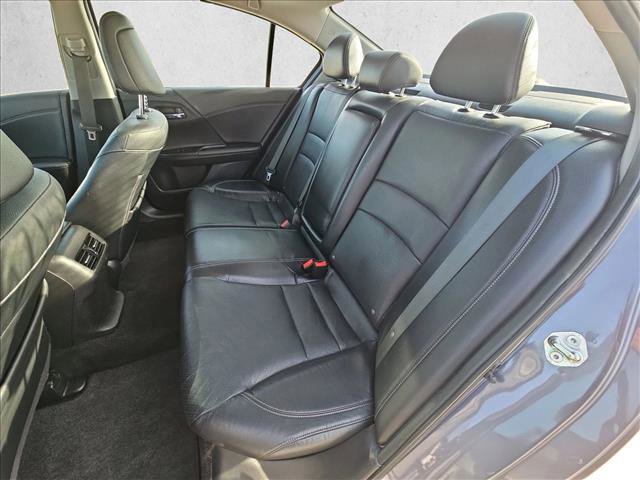 Used 2016 Honda Accord EX-L image 19