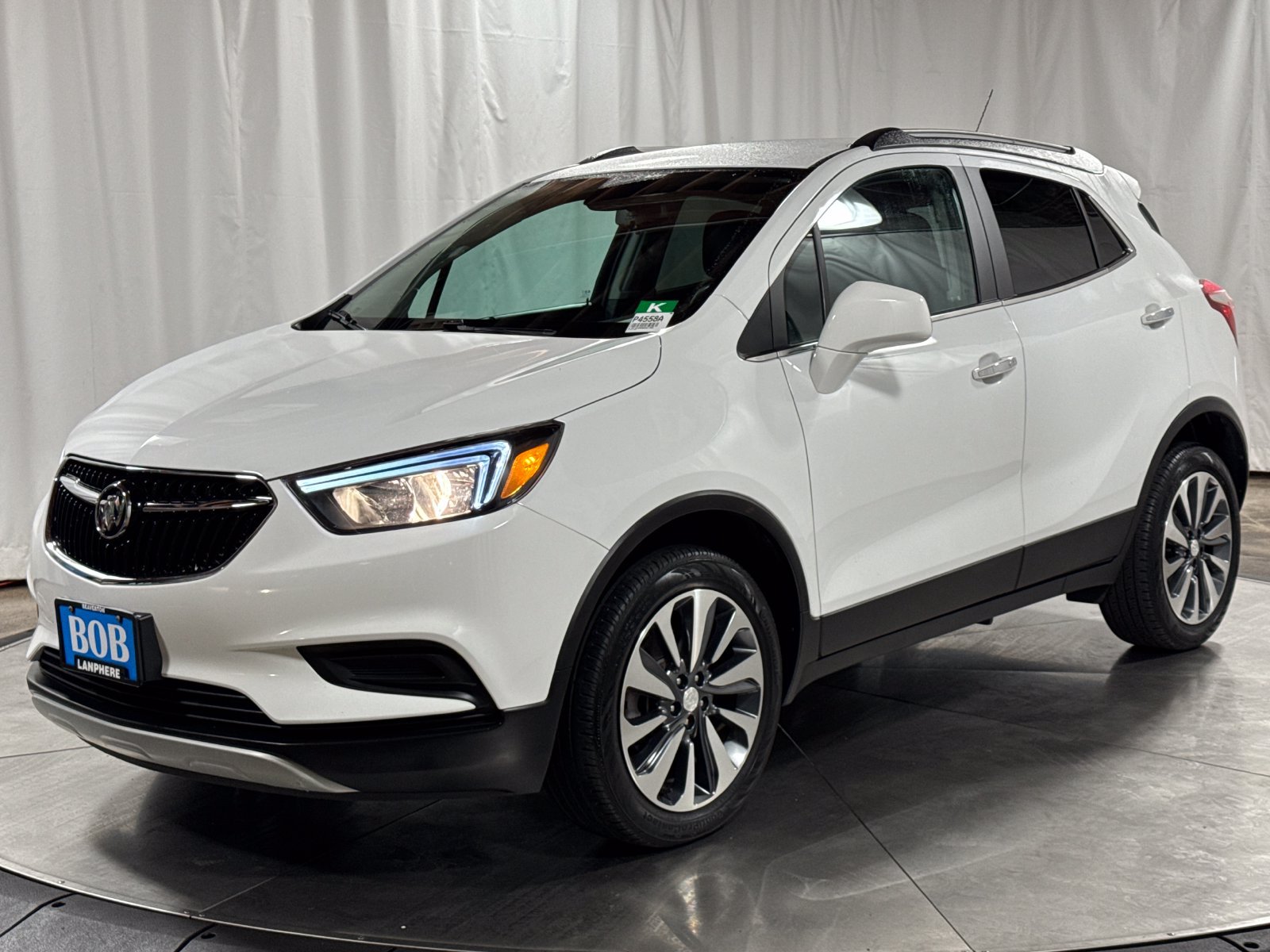 Used 2022 Buick Encore Preferred w/ Safety Package AWD/4WD image 1