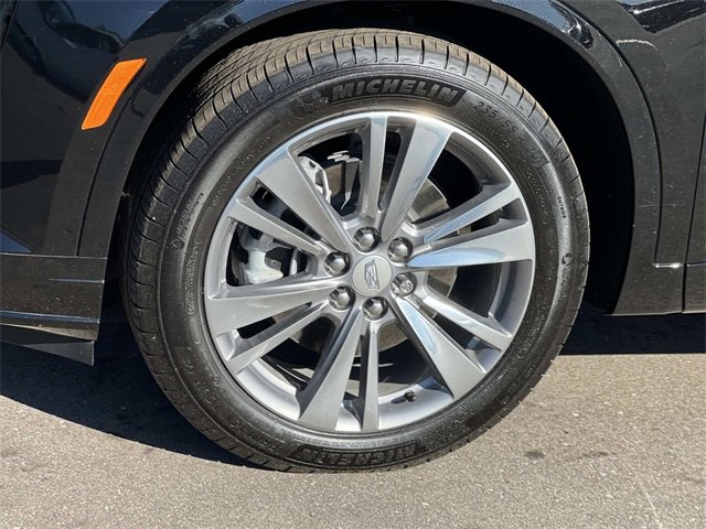 Certified 2023 Cadillac XT6 Premium Luxury image 30