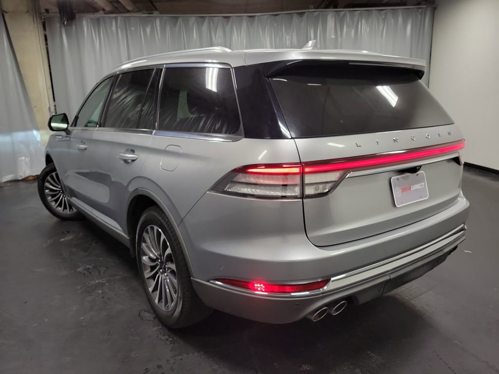 Used 2020 Lincoln Aviator Reserve w/ Equipment Group 201A image 7
