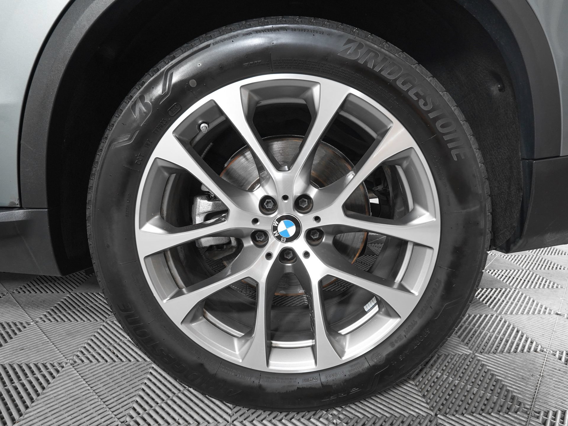 Used 2025 BMW X5 xDrive40i AWD/4WD image 31