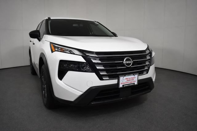 Certified 2025 Nissan Rogue S AWD/4WD image 3