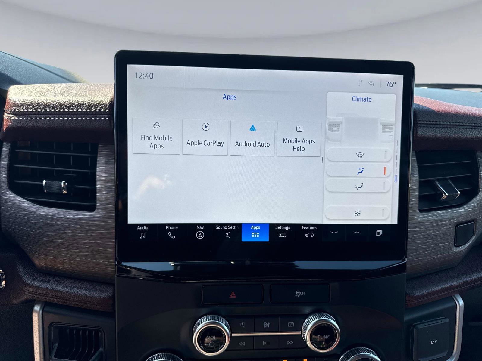 Used 2023 Ford Expedition Limited image 27