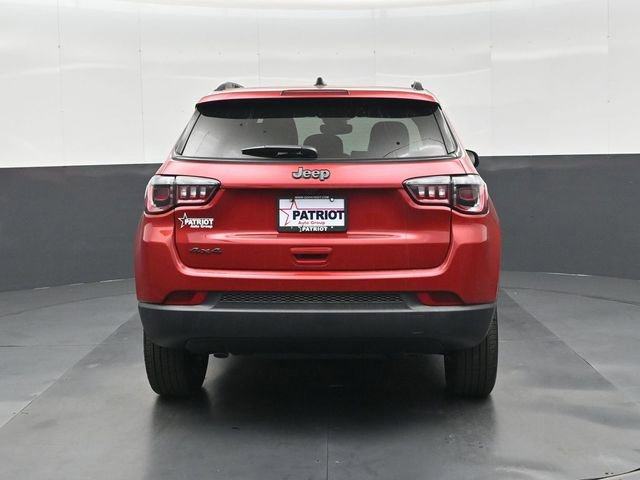 New 2026 Jeep Compass Latitude image 5
