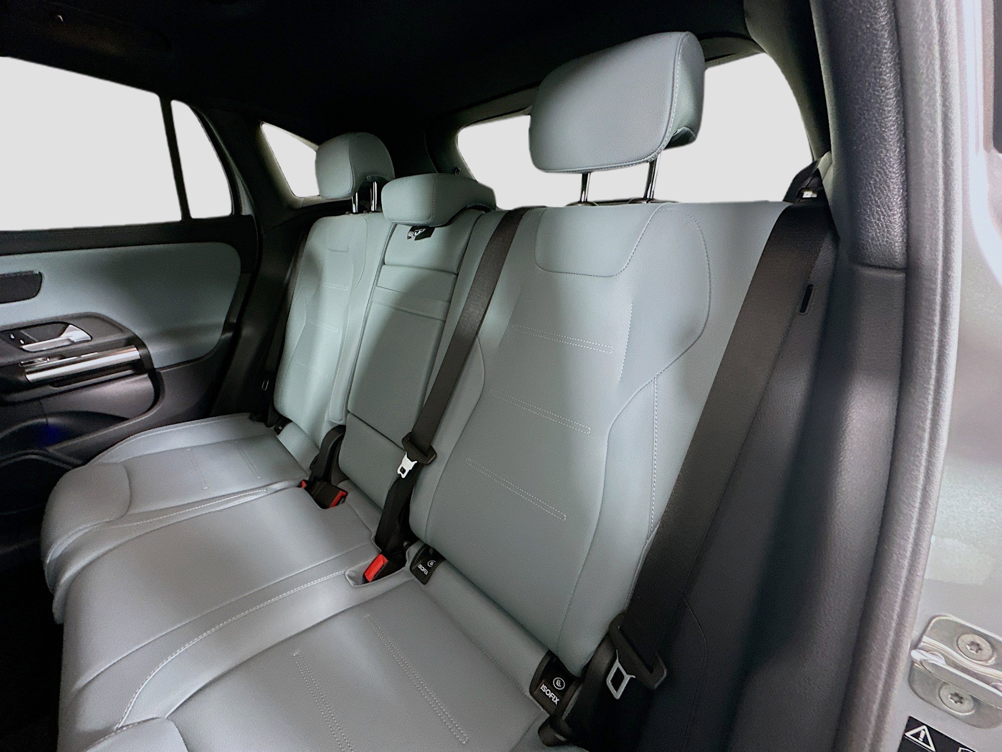 Used 2026 Mercedes-Benz GLA 250 4MATIC image 32