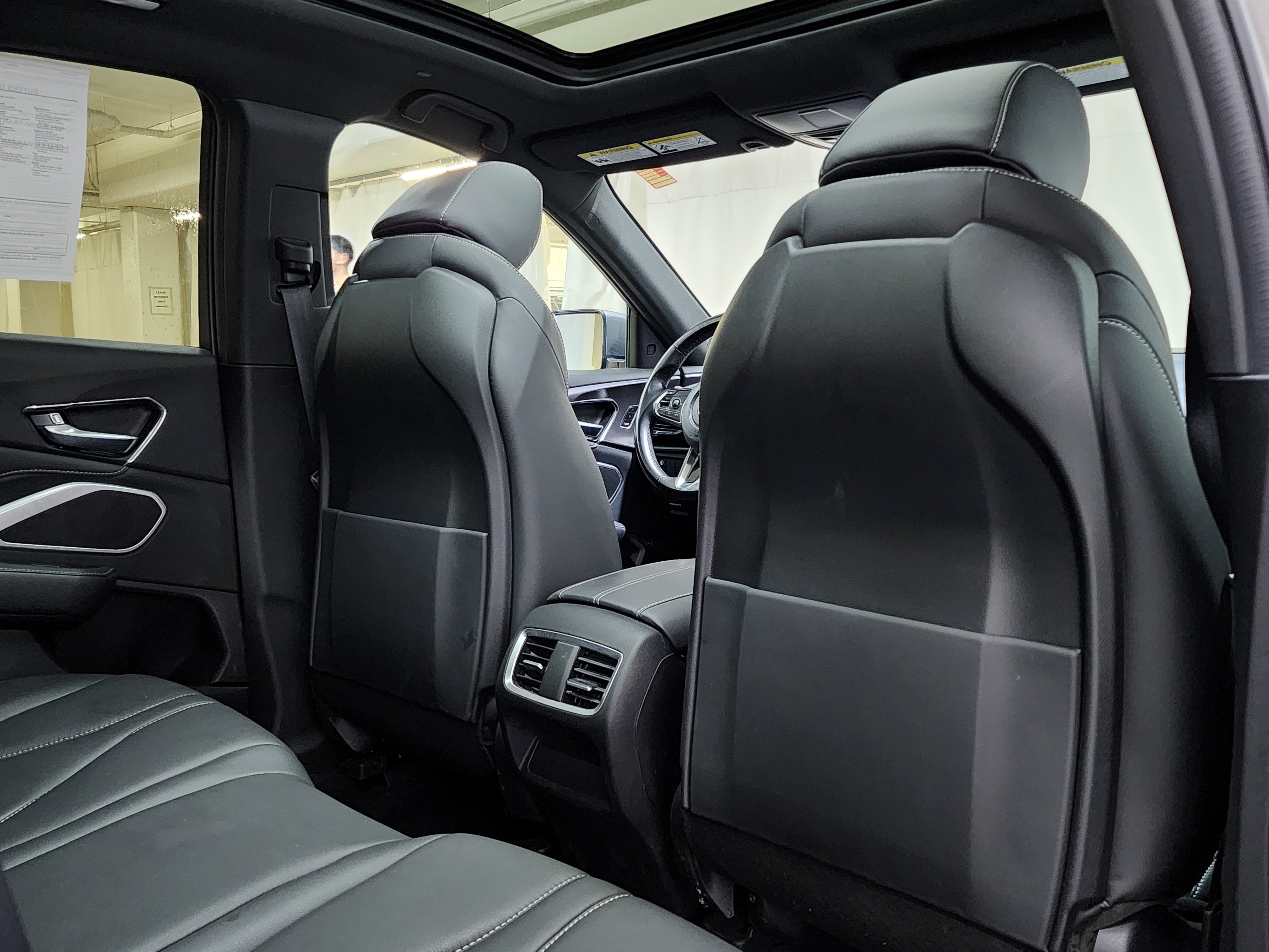 Certified 2025 Acura RDX SH-AWD image 18