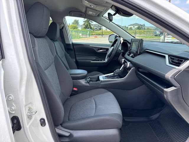 Used 2020 Toyota RAV4 XLE w/ All Weather Liner Package AWD/4WD image 10