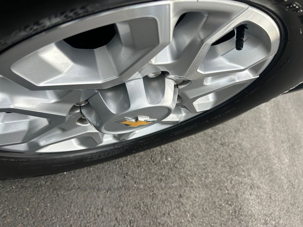 Used 2024 Chevrolet Silverado 2500 LTZ w/ LTZ Plus Package image 35