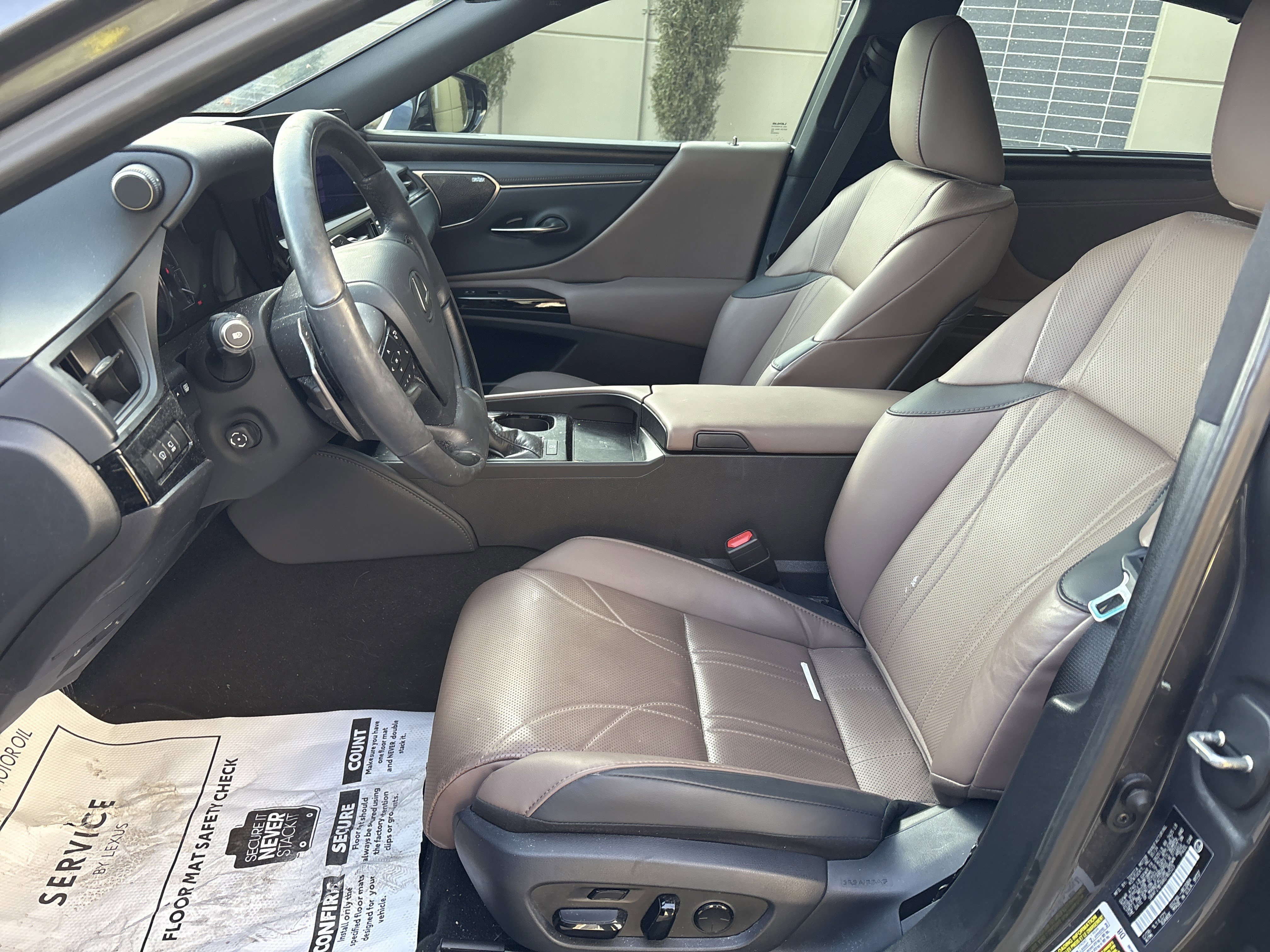 Certified 2024 Lexus ES 350 Ultra Luxury image 16