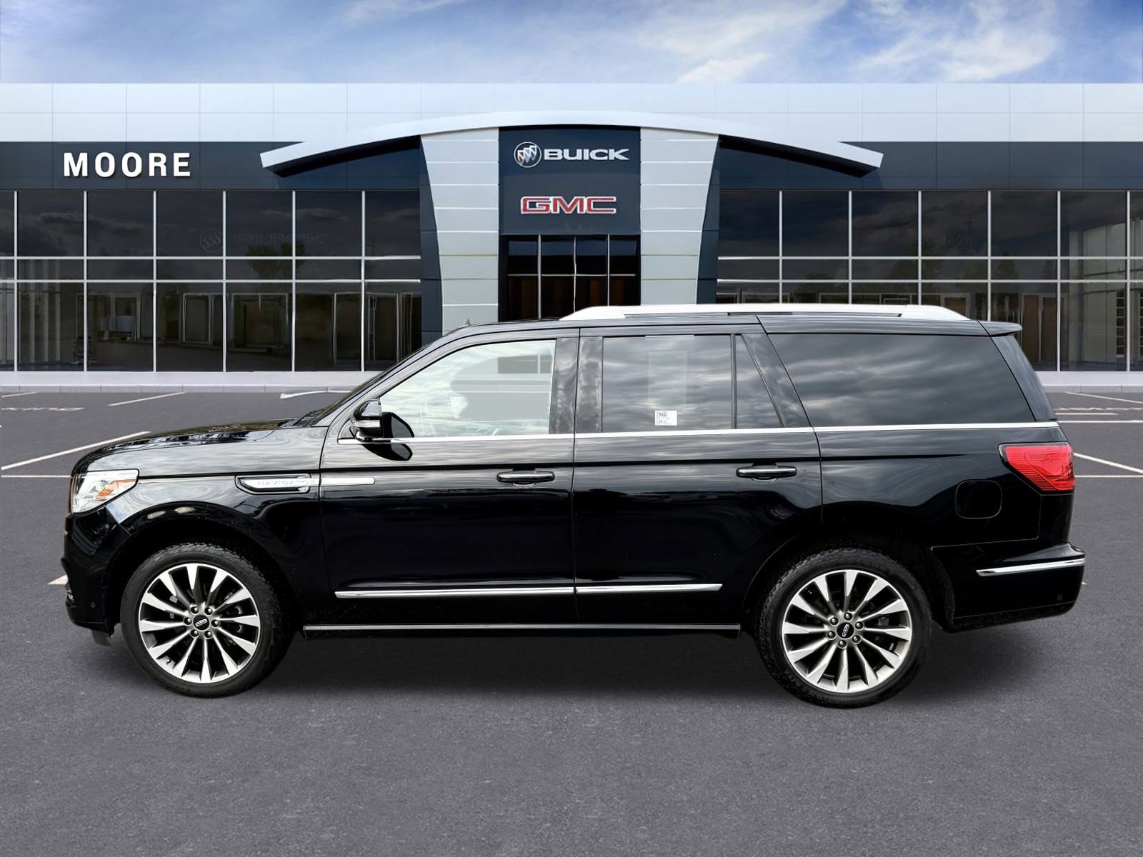 Used 2021 Lincoln Navigator Reserve image 6