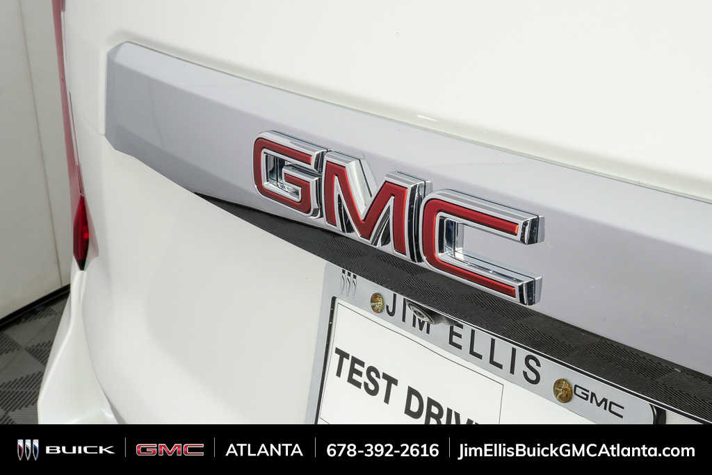 Used 2023 GMC Yukon SLT image 36