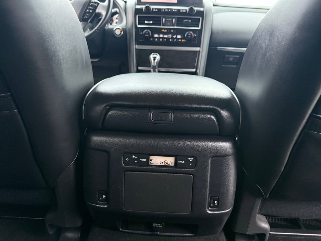 Used 2024 INFINITI QX80 Luxe image 28