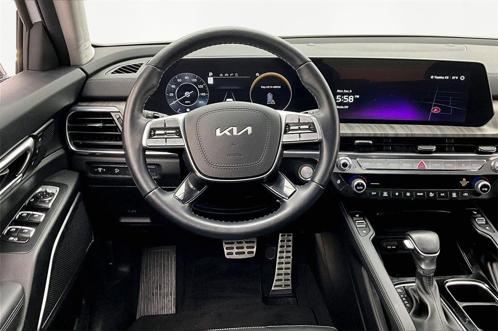 Used 2024 Kia Telluride SX Prestige image 5